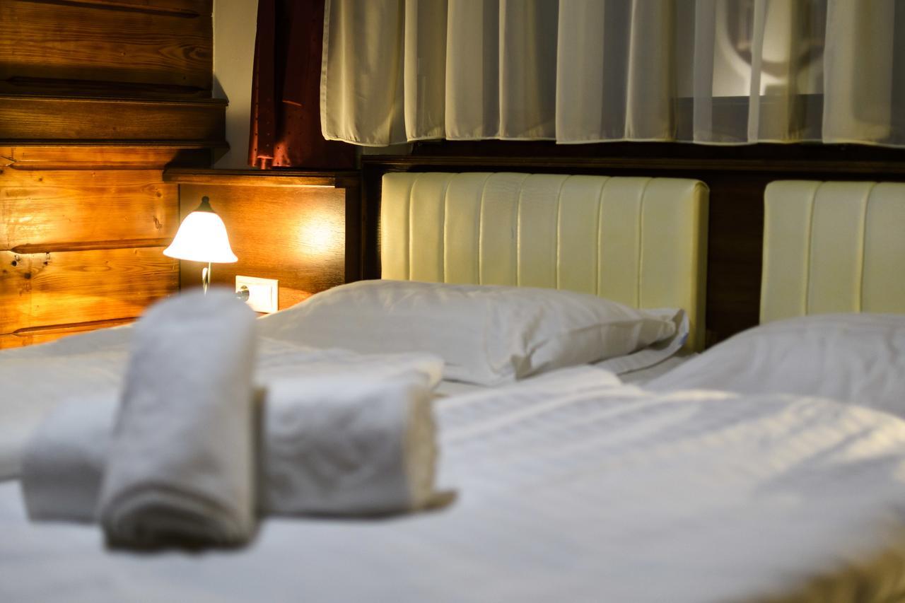 Hotel Gasthof Zum Jaegerwirt à Mariazell Extérieur photo
