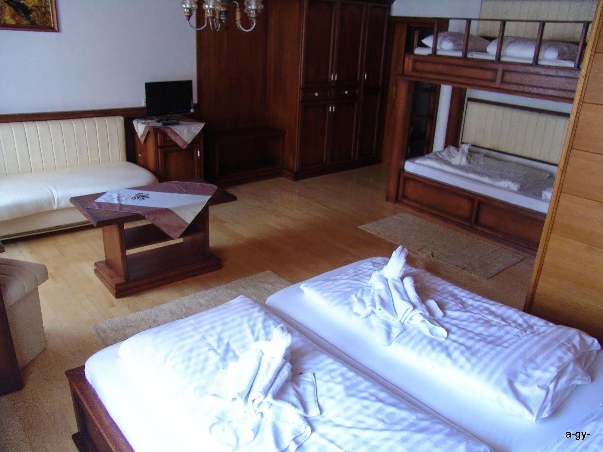 Hotel Gasthof Zum Jaegerwirt à Mariazell Extérieur photo